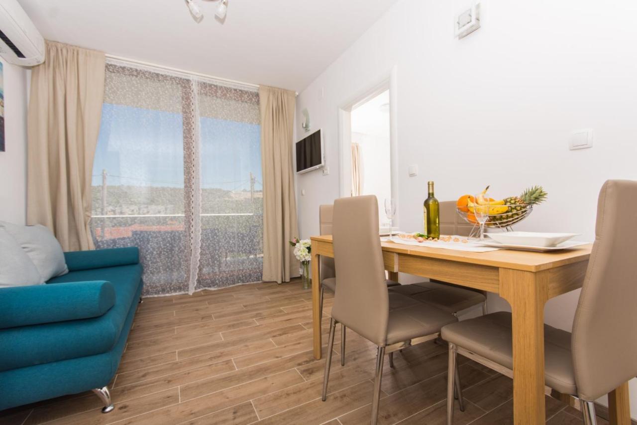 Villa La Drvenik Veliki Pokój zdjęcie
